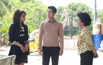 Vợ sắp đẻ phơi nắng rửa 15 mâm bát, chồng nói một câu mọi việc thay đổi 