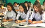 Nữ hiệu trưởng nói về việc cho phép học sinh sử dụng điện thoại di động trong giờ học