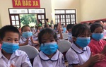 Cảm xúc khó tả của 120 học sinh tiểu học biên giới Bắc Xa vào năm học mới 