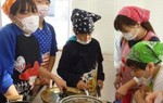 Vì sao bữa ăn trưa của trẻ em Nhật Bản được ca ngợi nhất thế giới?