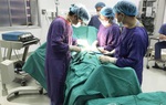 Dương vật bị hoại tử sau khi đi cắt bao quy đầu tại phòng khám tư
