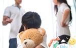 Vợ chồng cãi nhau, câu nói của con gái ngày hôm sau làm cả hai ân hận