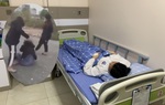 Nữ sinh bị đánh chấn thương sọ não kể lại phút kinh hoàng: "Em cầu xin nhưng vẫn bị đánh"