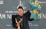 Tùng Dương thắng lớn giải Cống hiến 2021