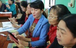 Hỗ trợ phụ nữ đa dạng kênh bán hàng mùa dịch - hành động kịp thời của TYM