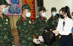 Lý Nhã Kỳ cùng dàn sao tri ân tuyến đầu chống dịch