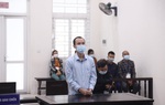 Bố kéo con vào vụ án giết người chỉ vì lý do lãng xẹt