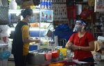 Hàng quán ăn uống ở TPHCM được phục vụ tại chỗ từ ngày 28/10