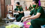 Những "cô Tấm quân hàm xanh" tiếp sức tuyến đầu chống dịch