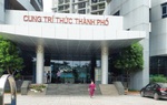 Nhân chứng kể lại vụ nữ lãnh đạo Cung Trí thức rơi từ tầng 13 xuống dưới tử vong
