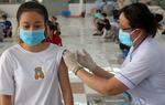 Bộ trưởng Y tế lý giải về độ an toàn vaccine ngừa Covid-19 tiêm cho trẻ em