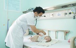 Nhiều trẻ mắc bệnh hô hấp do virus RSV lúc giao mùa