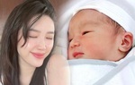Quý tử nhà Bảo Thy vừa chào đời đã có góc nghiêng hút mắt