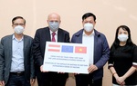Bộ Y tế tiếp nhận 50.000 liều vaccine phòng Covid-19 AstraZeneca do Chính phủ Áo tặng