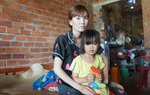 Mẹ đơn thân bị bệnh hiểm nghèo chỉ mong đỡ bệnh để được sống cùng con còn nhỏ dại