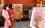 Triển lãm “Xuân hồng” lan tỏa năng lượng tích cực