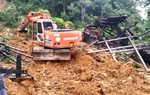 Tuyên Quang: Sạt lở đất kinh hoàng khiến 3 cháu nhỏ tử vong