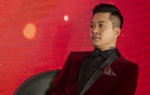 Tuấn Hưng “tổng kết” năm 2021: Hát thì ít, làm xe ôm và trông con thì nhiều