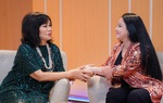 Nghệ sĩ Xuân Hương nghẹn ngào gửi lời đến người em gái chơi thân 