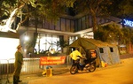 Cận cảnh phong tỏa khách sạn có một người Nhật Bản tử vong dương tính với Covid-19