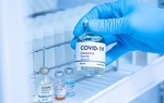 Bắt giữ 80 người và thu hơn 3.000 liều vaccine Covid-19 giả bằng nước muối