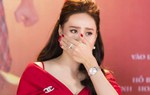 Tình cũ Minh Luân phát khóc khi phải bán xe lấy tiền làm phim, từng cắt cổ tay vì stress