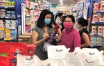 Siêu thị mở cửa thêm 2-4 tiếng mỗi ngày phục vụ người tiêu dùng sắm Tết