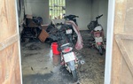 Con dâu bỏ thuốc diệt cỏ vào giếng, dùng xăng đốt nhà chồng