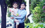 Bé gái 8 tuổi trải qua 19 lần phẫu thuật do căn bệnh quái ác 