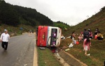 Xe khách chở hội viên phụ nữ Hà Nội bị lật tại Vân Hồ, 1 người chết, 3 người bị thương 