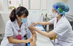 Hà Nội ghi nhận 12 trường hợp bị phản ứng nặng sau tiêm vaccine ngừa Covid-19