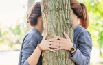 Khi con gái có tình cảm với bạn đồng giới