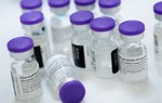 Pfizer bắt đầu thử nghiệm vaccine phòng COVID-19 ở trẻ em