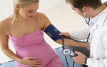 Ảnh hưởng của cao huyết áp thai kỳ đến sức khoẻ bà bầu và các biến chứng nguy hiểm