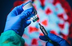Đối phó với tác dụng phụ đau đầu khi tiêm vaccine Covid-19 