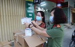 Hội phụ nữ Công an tỉnh Vĩnh Phúc tặng 50.000 khẩu trang y tế cho vùng dịch 