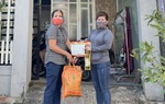 Hội LHPN quận Liên Chiểu tuyên truyền bầu cử và hỗ trợ nữ công nhân bị ảnh hưởng bởi Covid-19