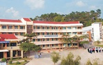 Lơ là phòng, chống dịch, nữ Hiệu trưởng ở Điện Biên bị đình chỉ công tác