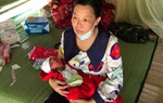 Đồn biên phòng Ngọc Côn hỗ trợ một phụ nữ sinh con sau khi vừa nhập cảnh trái phép vào Việt Nam