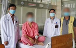 Người đàn ông bị vợ dùng kéo cắt lìa dương vật trong lúc ngủ say