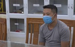 Khởi tố, bắt tạm giam thanh niên 31 tuổi tấn công tổ kiểm dịch Covid-19 do bị nhắc đeo khẩu trang