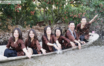 Du khách mặc áo bà ba check-in “miệt vườn sông nước” vải thiều Thanh Khê