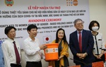 UNFPA trao 5.100 bộ đồ dùng thiết yếu cho phụ nữ và trẻ em gái bị ảnh hưởng bởi COVID-19 