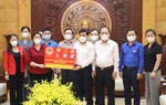 Ban Dân vận Trung ương trao gần 9 tỷ đồng ủng hộ tỉnh Bắc Giang, Bắc Ninh chống dịch
