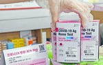 Kit test nhanh Covid-19 bán tràn lan trên "chợ mạng": Hàng trôi nổi, không đảm bảo chất lượng