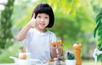 Dịch bệnh phức tạp, cho trẻ ăn thế nào để phòng chống Covid?