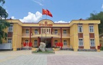 Nhắn tin "vòi tiền" doanh nghiệp, Chủ tịch xã bị cách chức
