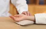 Tham khảo phương pháp giảm nhẹ triệu chứng Covid-19 theo Y học cổ truyền Trung Quốc