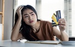 8 cách tiêu tiền khiến suốt đời bạn chẳng bao giờ ổn định về tài chính