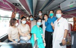 Gần 200 thầy thuốc Bệnh viện Bạch Mai lên đường hỗ trợ TP.HCM
